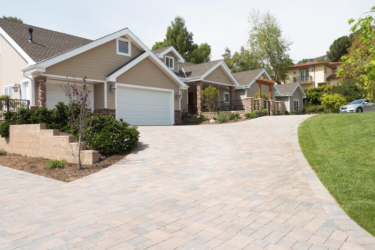 Why Professional Concrete Walkways Boost Curb Appeal and Safety
